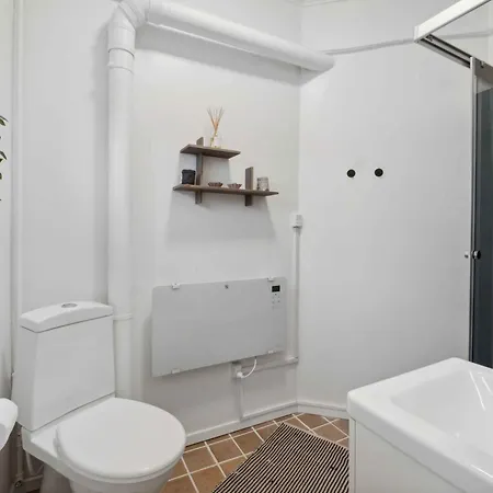 Small Oasis By The Coast On Beautiful Aero