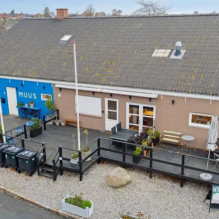 Small Oasis By The Coast On Beautiful Aero